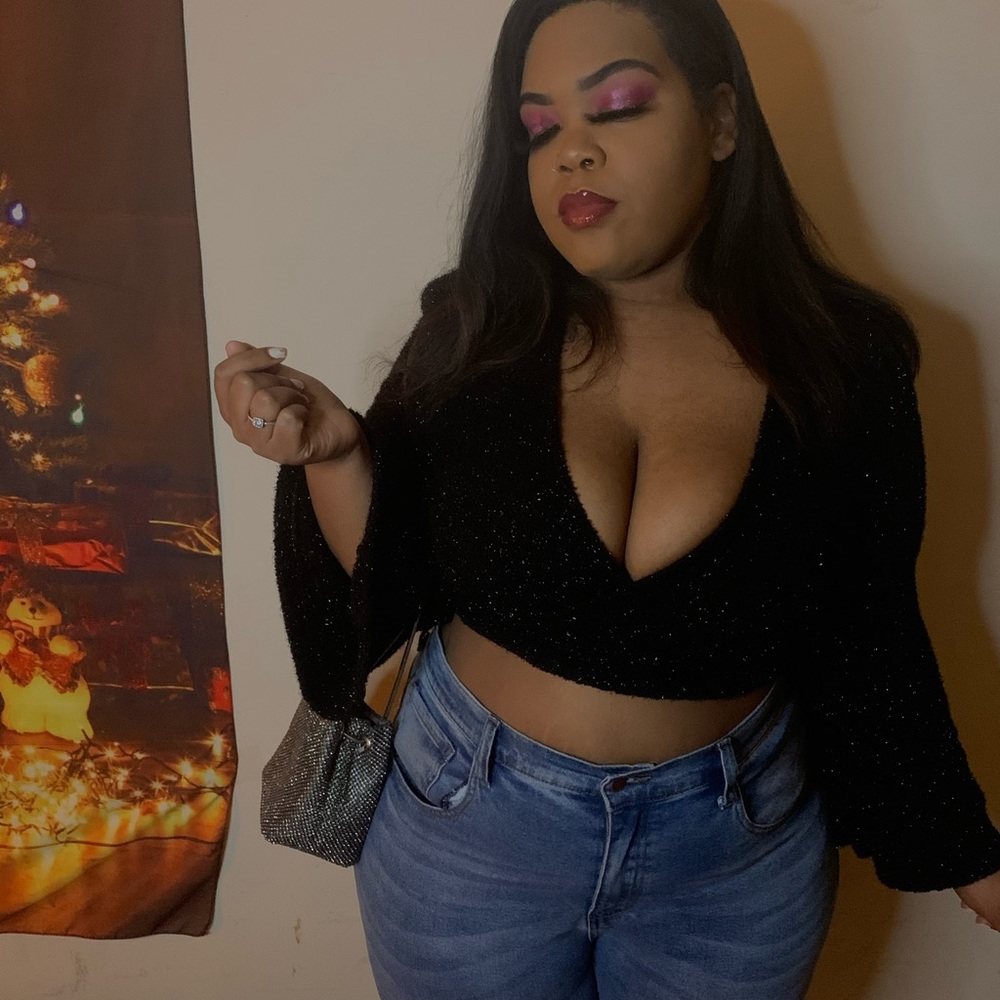 Sparkle cross over crop top long sleeve